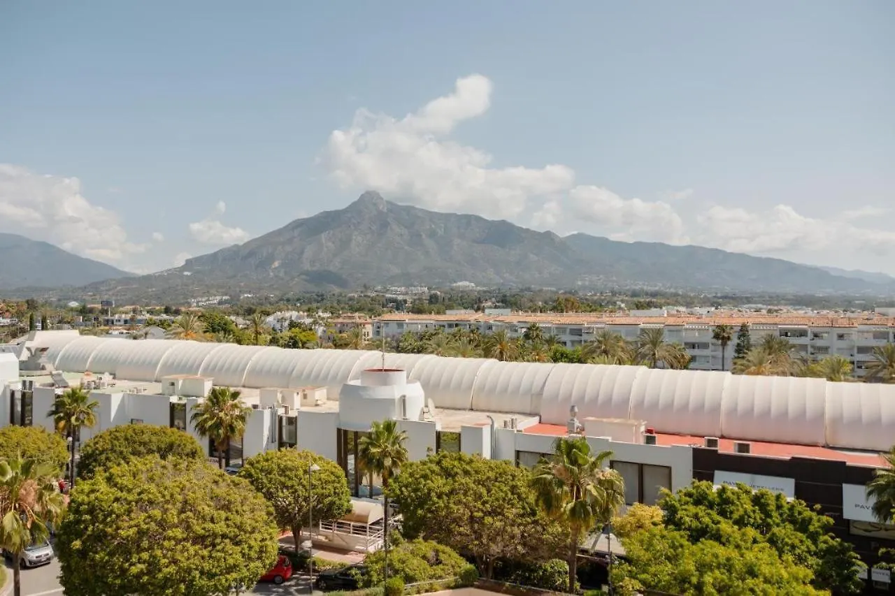 Apartment 3 Room Lux Apt Puerto Banus-Terrace 5 Min To Beach Marbella