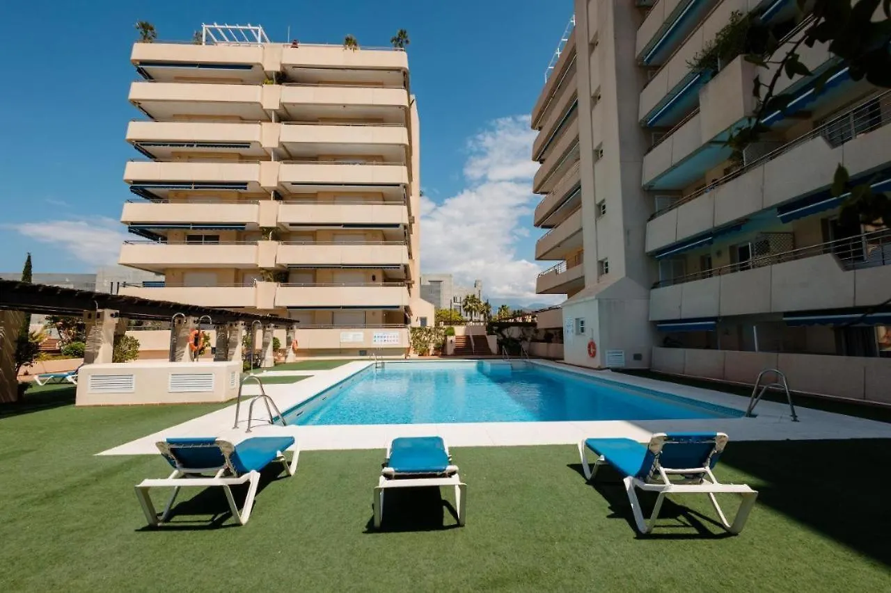 3 Room Lux Apt Puerto Banus-Terrace 5 Min To Beach Marbella