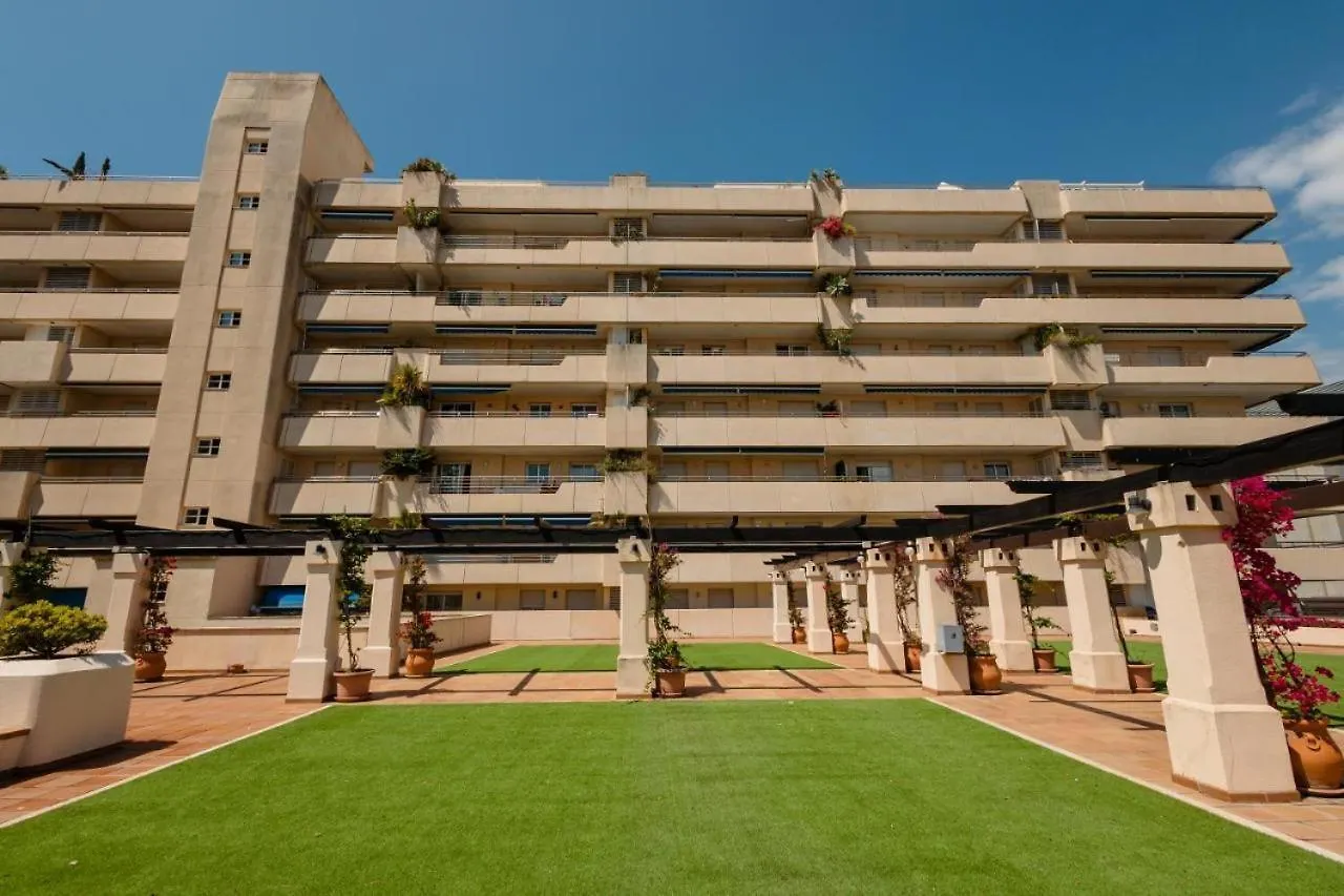 Apartment 3 Room Lux Apt Puerto Banus-Terrace 5 Min To Beach Marbella