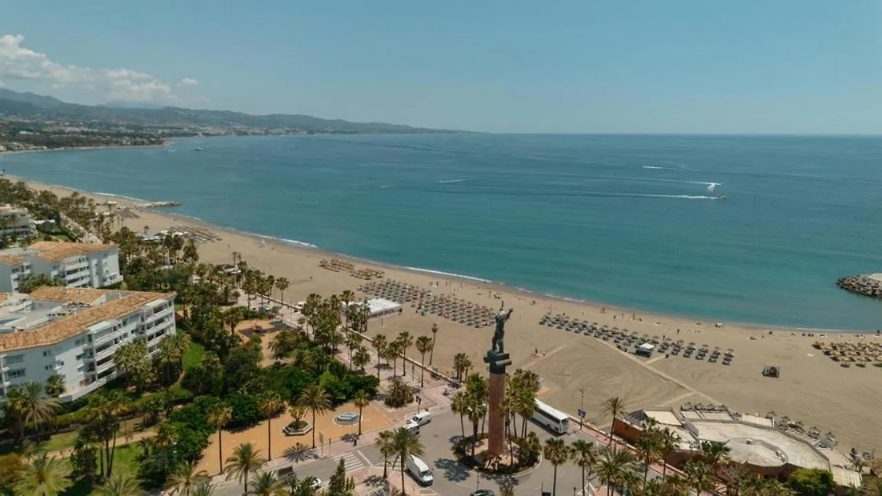 3 Room Lux Apt Puerto Banus-Terrace 5 Min To Beach Marbella 0*,  Spanien